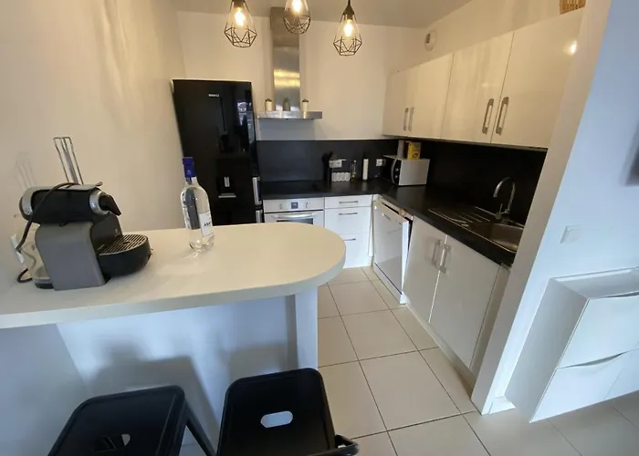 T2 Pour 4 Personnes Au Coeur D'arcachon Avec Wifi Et Equipements Modernes - Fr-1-474-176 Apartment