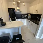 T2 Pour 4 Personnes Au Coeur D'arcachon Avec Wifi Et Equipements Modernes - Fr-1-474-176 Daire